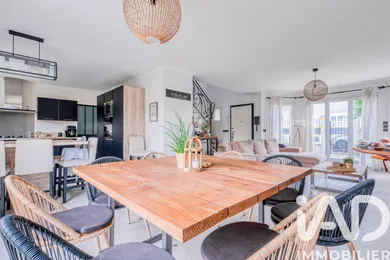 Maison traditionnelle à Tremblay-en-France (93290)