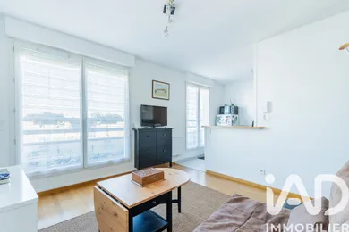Apartment in Chilly-Mazarin (91380)