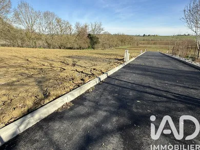 Building plot in Encausse (32430)