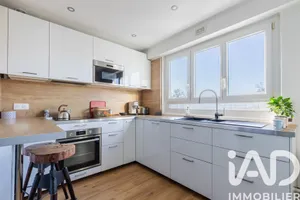 Apartment in Chilly-Mazarin (91380)