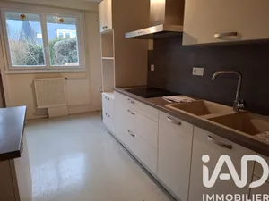 Maison traditionnelle à Coulaines (72190)