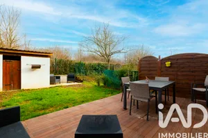 House in Périgny (94520)