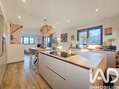 Appartement à Saint-Laurent (74800)