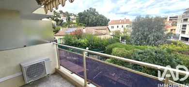 Apartment in Mandelieu-la-Napoule (06210)
