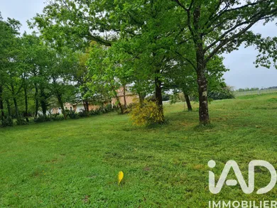 Building plot in Reignac (33860)
