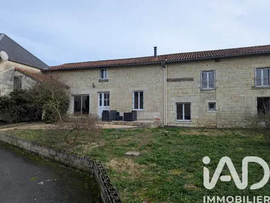 Longère à Curçay-sur-Dive (86120)