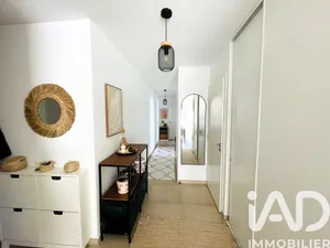 Appartement à Hyères (83400)