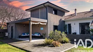 House in Tosse (40230)