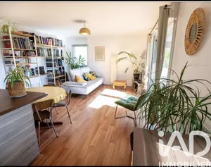 Apartment in Vezin-le-Coquet (35132)