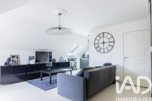 Studio in Villecresnes (94440)