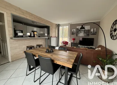 Apartment in Noisiel (77186)