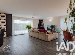 Traditional house in Nuaillé-d'Aunis (17540)