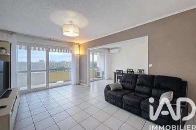 Appartement à Évry (91000)