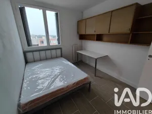 Appartement à Stains (93240)