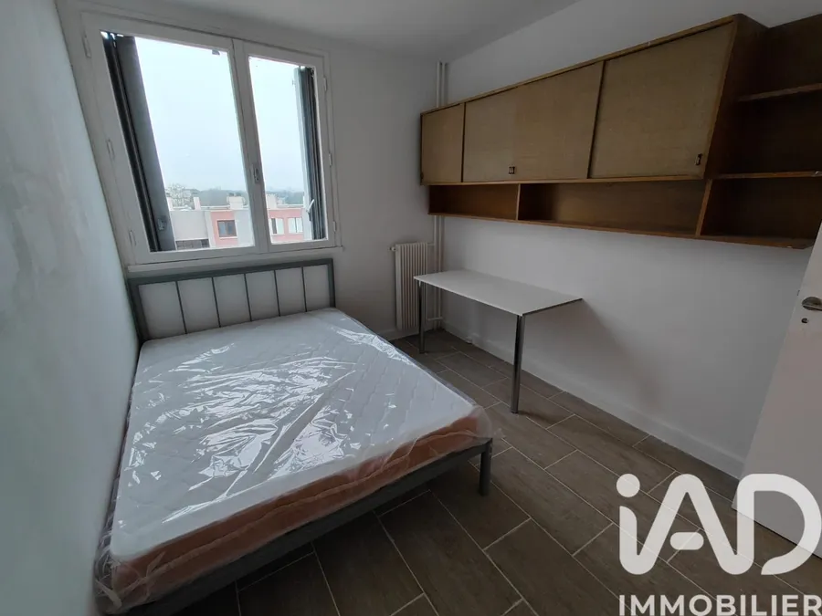 Appartement à Stains (93240) photo 3