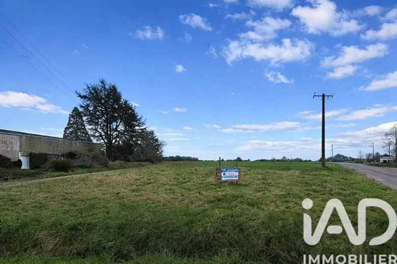 Terrain 2520 m² · à Bazoches-sur-le-Betz · 24 500 €
