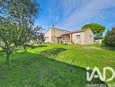 Traditional house in Manduel (30129)