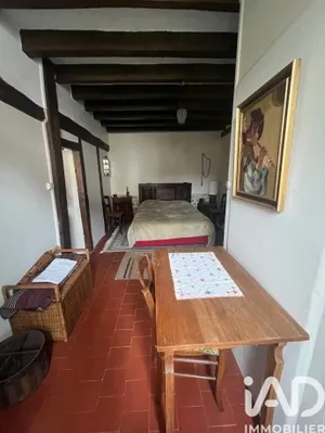 Maison de village à Saint-Gondon (45500)