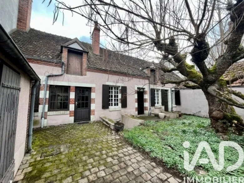 Maison 3 pièces 72 m² · à Saint-Gondon · 72 m² · 56 000 €