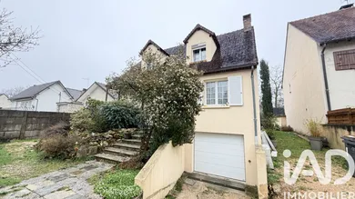 House in Dammarie-lès-Lys (77190)