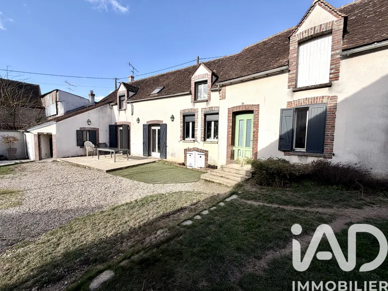 Maison 5 pièces 170 m² · à Malay-le-Grand · 170 m² · 245 000 €