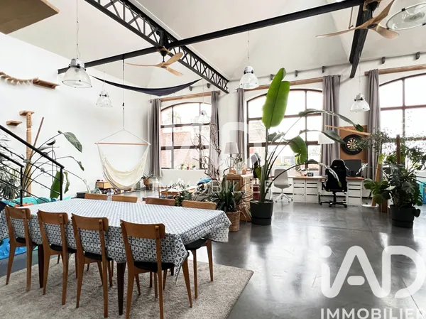Vente appartement à Roubaix (59100) : loft 8 pièces 229 m² — 8