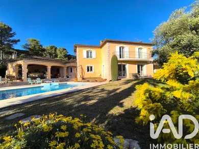 House in La Motte (83920)