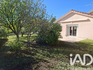 House in Saint-Georges-de-Baroille (42510)