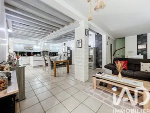 Maison de village à Mailly-le-Château (89660)