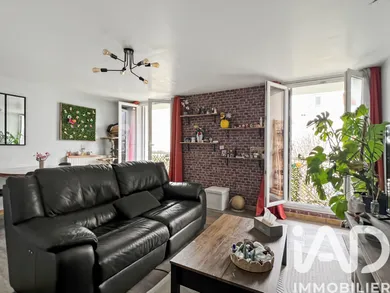 Appartement à Roissy-en-Brie (77680)