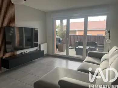 Apartment in Simandres (69360)