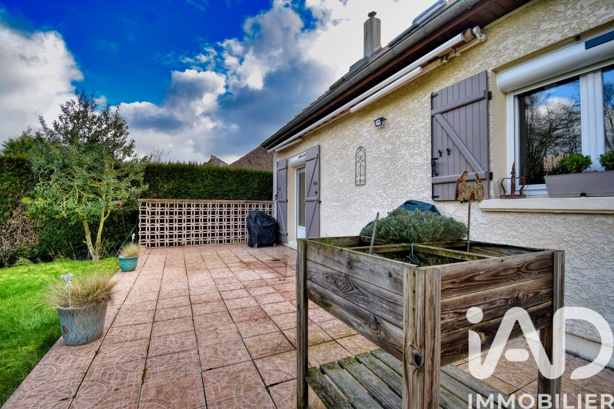 maison à Moreuil