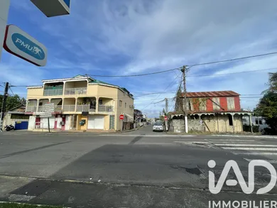 Maison traditionnelle à  Capesterre-Belle-Eau, France (97130)