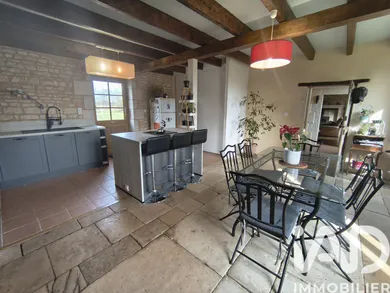 Maison de campagne à Clussais-la-Pommeraie (79190)