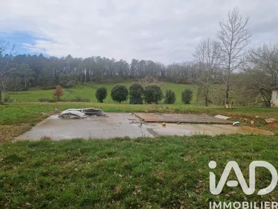 Building plot in Saint-Martial-de-Nabirat (24250)