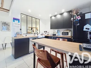 Townhouse in Limours (91470)