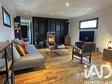 Péniche à Carrières-sous-Poissy (78955)