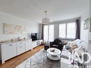Apartment in LYON (69008)