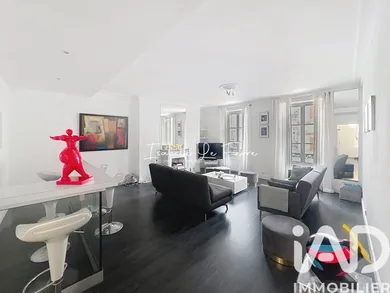 Apartment in Fontainebleau (77300)