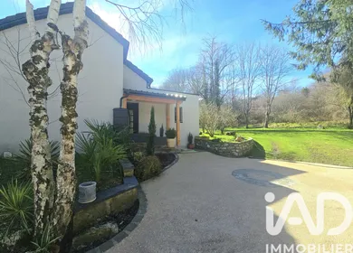 House in Poueyferré (65100)