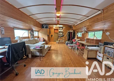 Barge in Puteaux (92800)