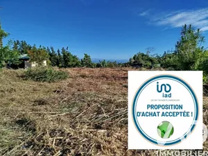Terrain à bâtir à Saint-Joseph (97480)