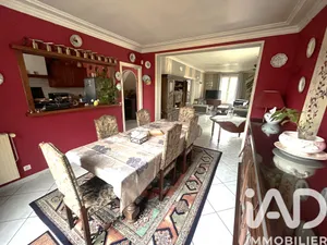 Maison traditionnelle à Villeneuve-le-Roi (94290)