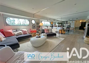 Péniche à Conflans-Sainte-Honorine (78700)