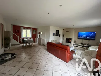 Maison de campagne à Nouzilly (37380)