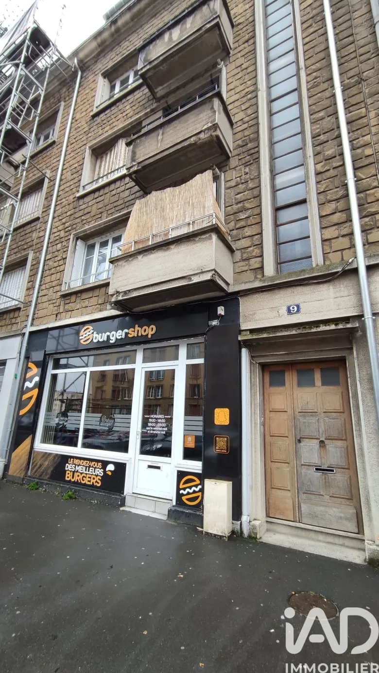 Immeuble 3 pièces 62 m² · à Charleville-Mézières · 61,6 m² · 65 000 €