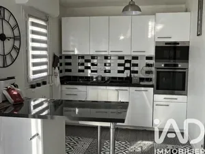 Apartment in Saint-Ouen-l'Aumône (95310)