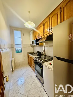 Apartment in Asnières-sur-Seine (92600)