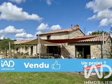 House in Saint-Étienne-de-Montluc (44360)