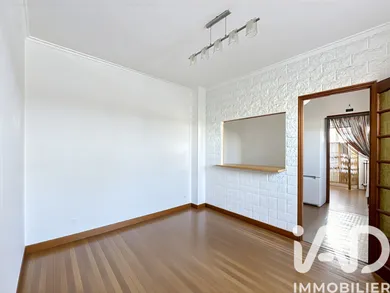 Apartment in Maisons-Alfort (94700)